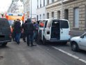 Einsatz Feuerwehr SEK Polizei Koeln Nippes Merheimerstr P084